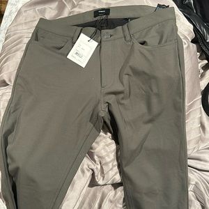 THEORY WITH TAGS MEN 32R pants - very stretchable